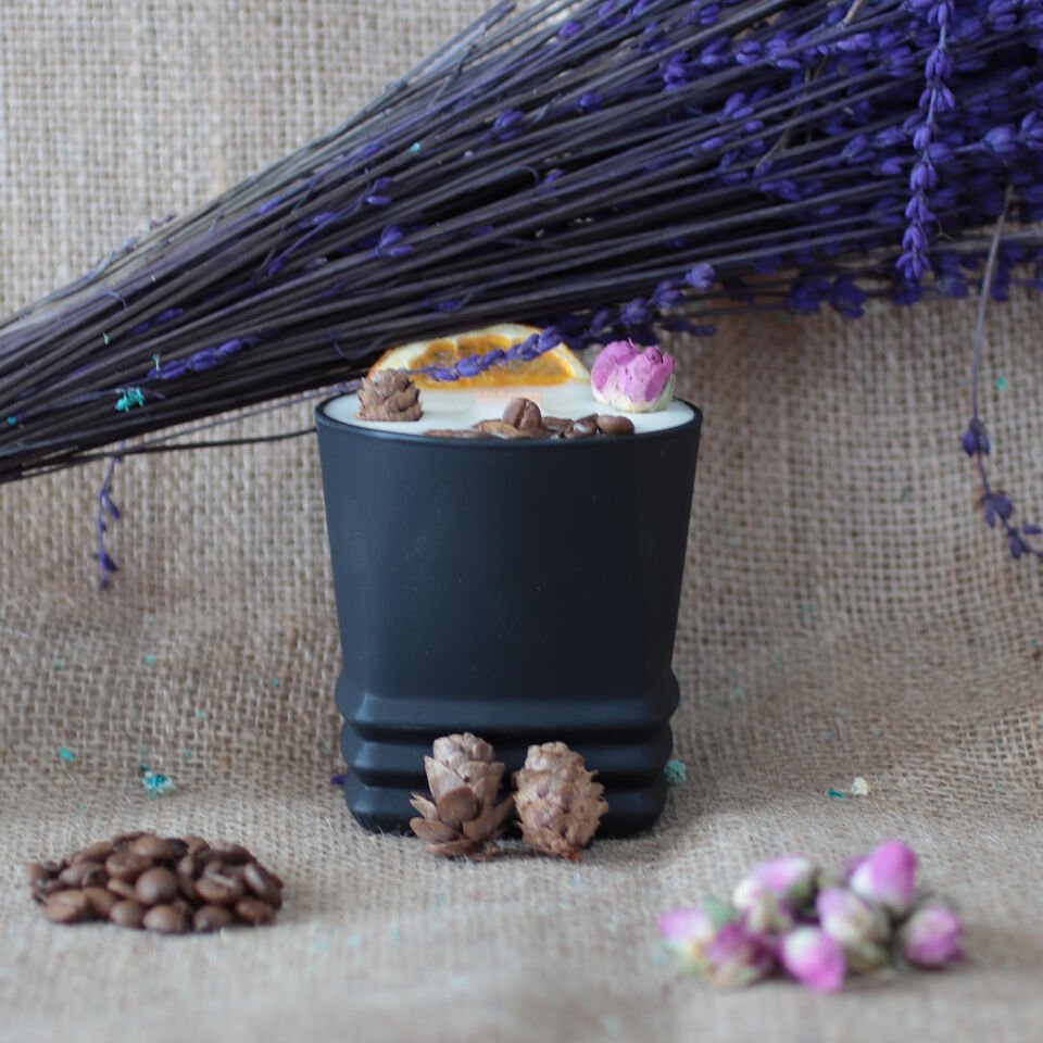 Jean Baptiste Grenouille 340 ml Designed By BE Dekoratif Dekoratif Opak Mum Heaven Garden